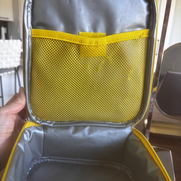 Lego Lunch Bag Cooler with Snap Closure Handle - Picture 6 of 7